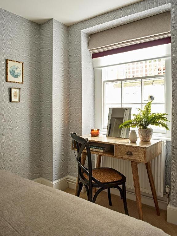 Maisonette With Hot Tub At 13 Rivers Street Apartment *