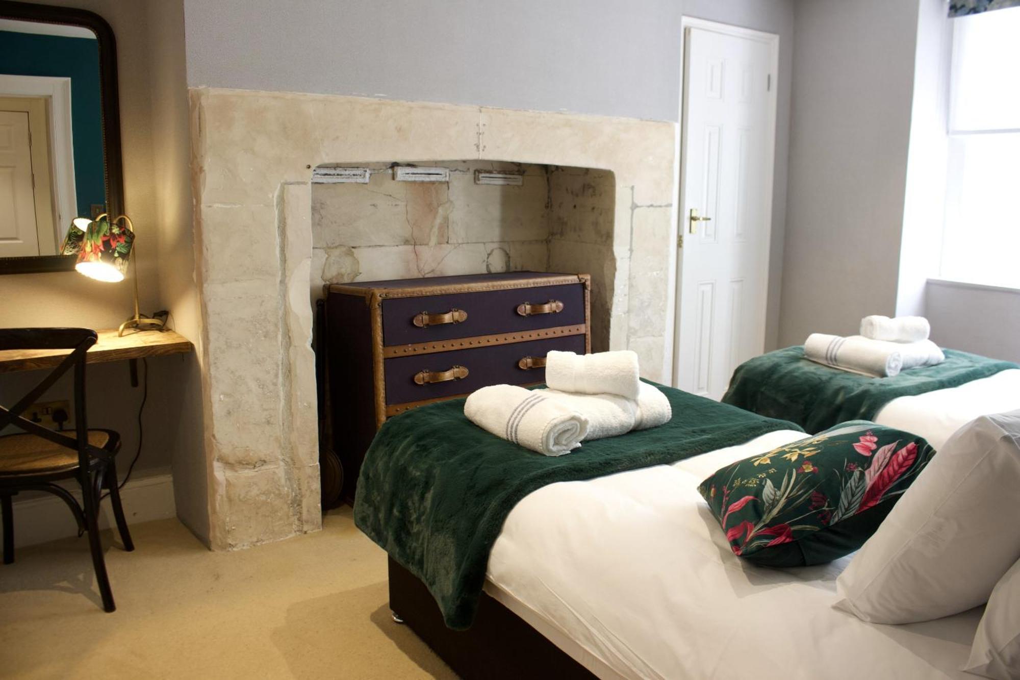 Maisonette With Hot Tub At 13 Rivers Street Apartment *